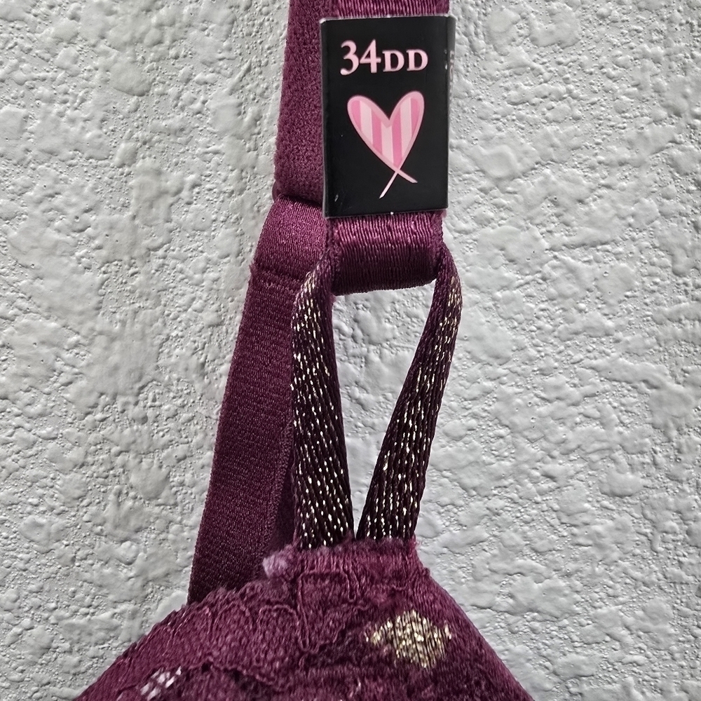 Victoria's Secret Sexy Push Up Bra Size 34DD - Picture 8 of 13